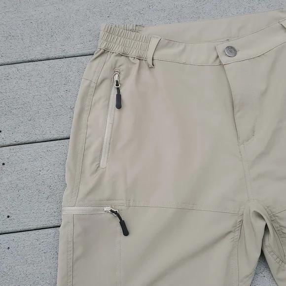 Baleaf Elastic Waist Cargo Shorts - Picture 2 of 8